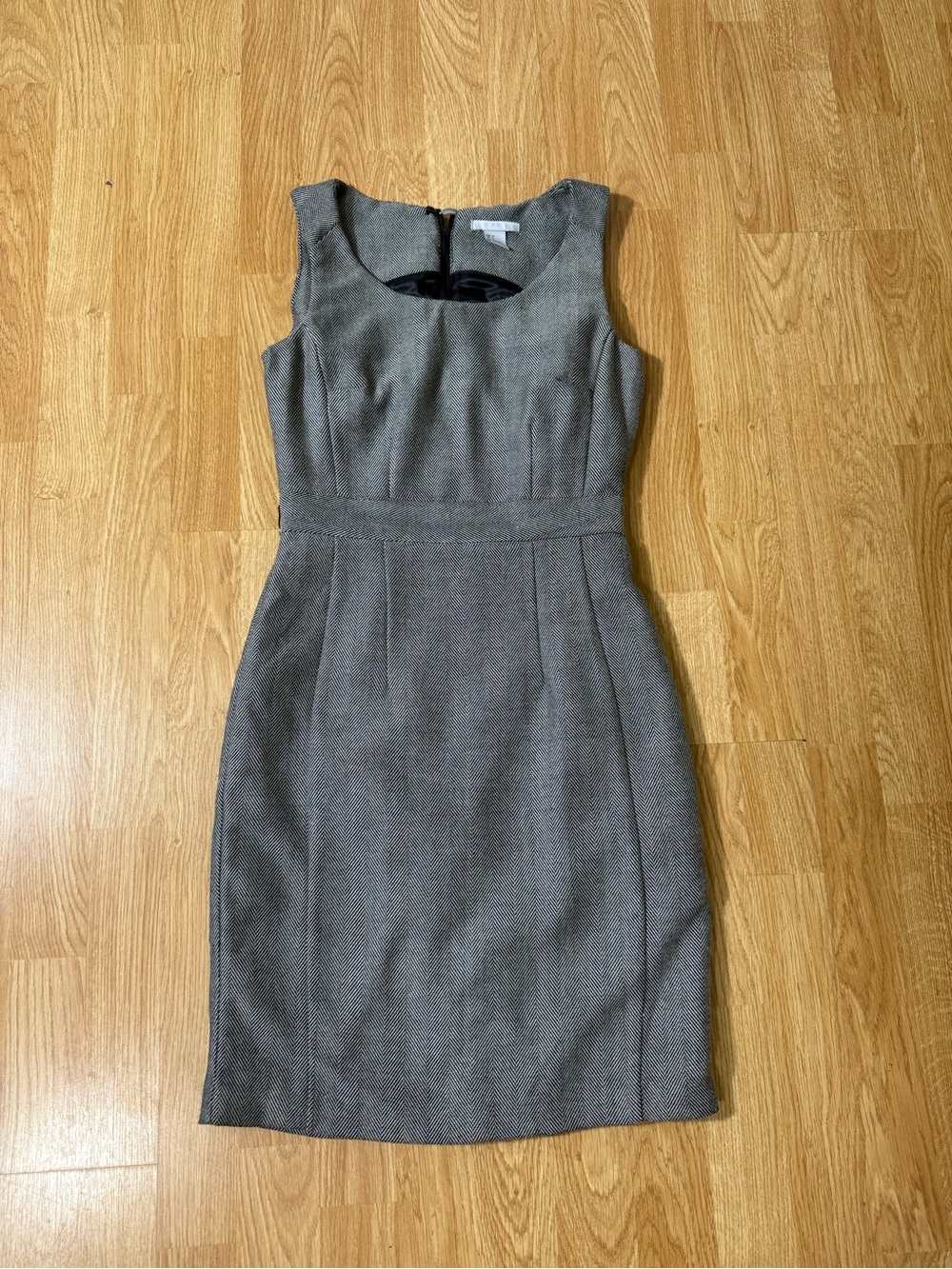H&M Gray Sleeveless Sheath Midi Dress - Size 4